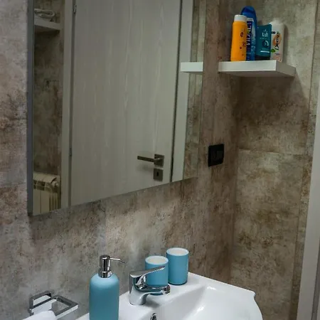 Le Di Romeo Hébergement de vacances *