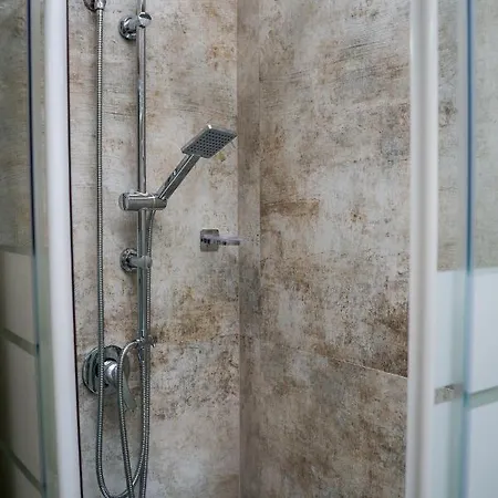 Le Di Romeo Hébergement de vacances *